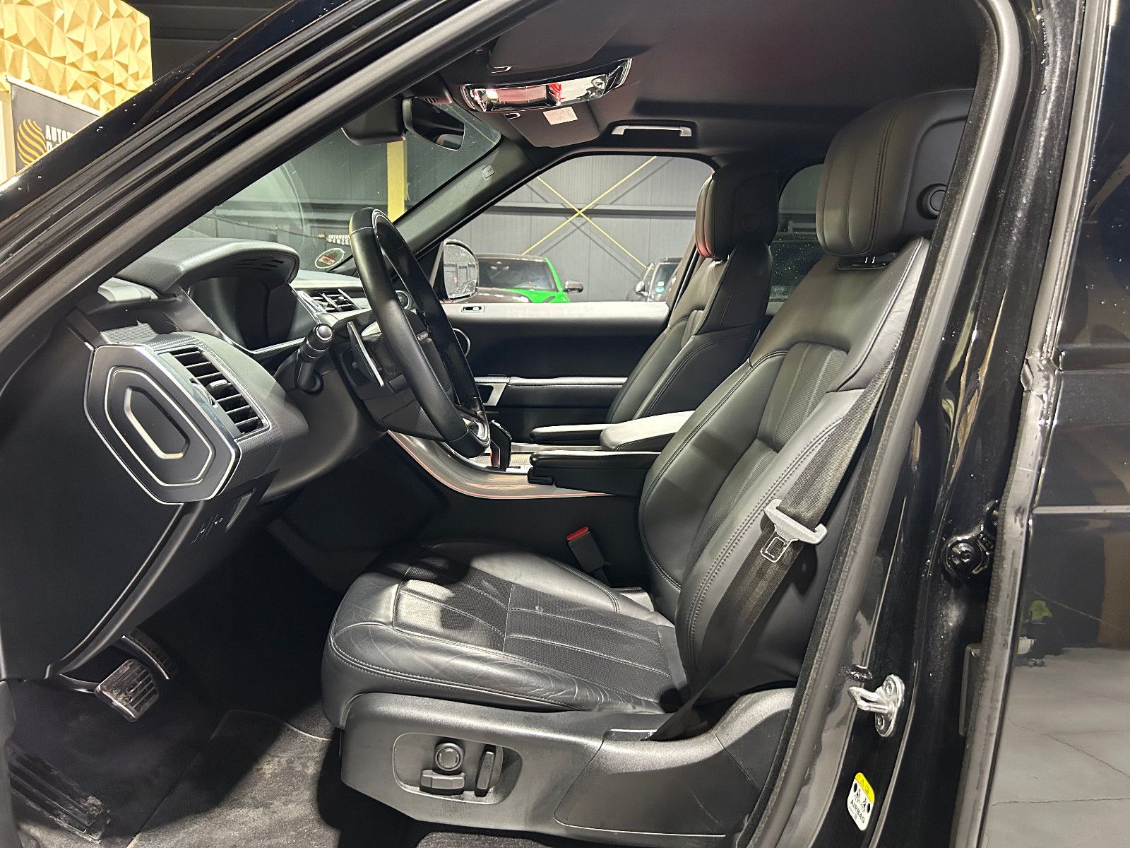 Fahrzeugabbildung Land Rover Range Rover Sport HSE D350/MEMORY/APPLE/KAMERA