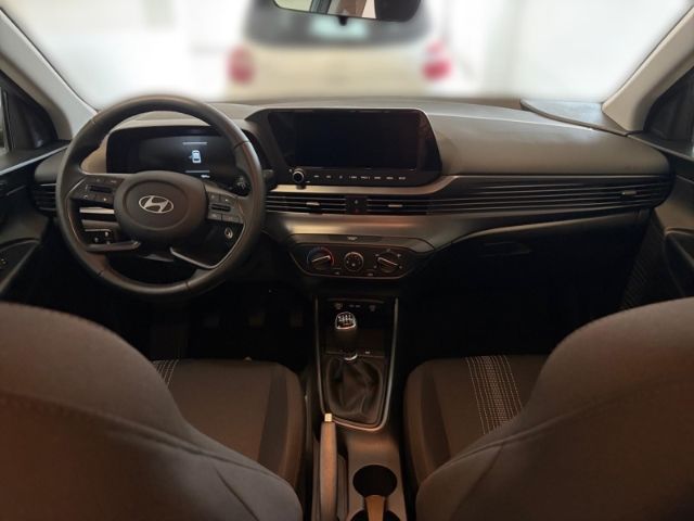 Fahrzeugabbildung Hyundai i20 Select Navi Apple CarPlay Android Auto Fahre