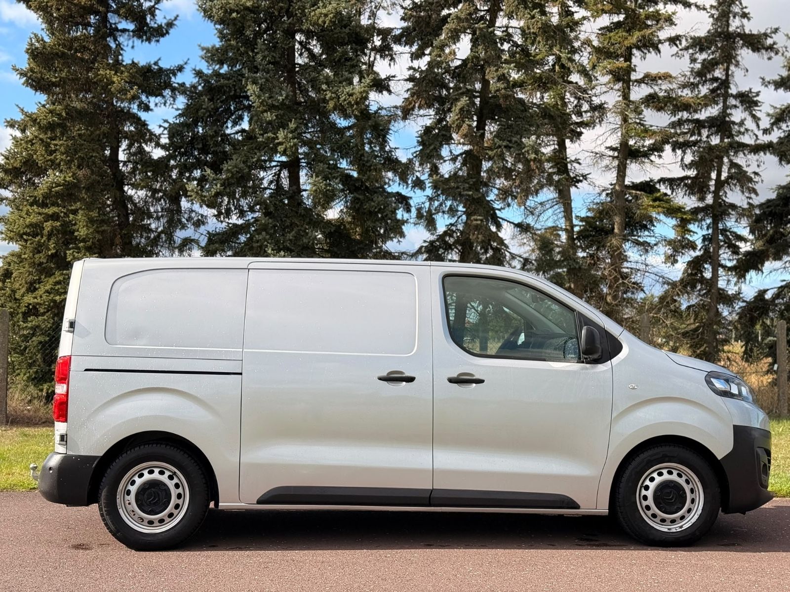 Citroën Jumpy Kasten Business M AUTOMATIK imagem 3