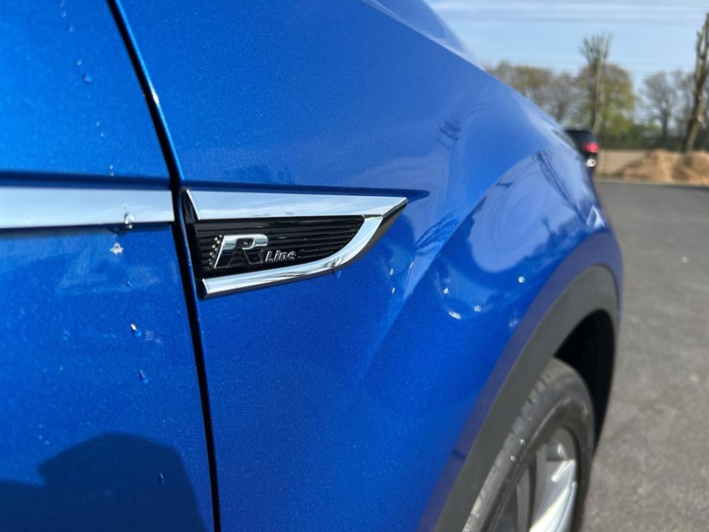Volkswagen T-Roc 2.0 TSI 4M DSG R-Line AHK Navi ACC LED Kam