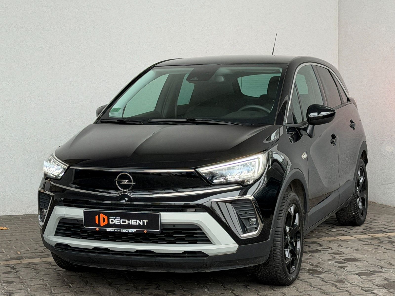 Fahrzeugabbildung Opel Crossland Elegance 110PS Navi/Kamera/Allwetter!