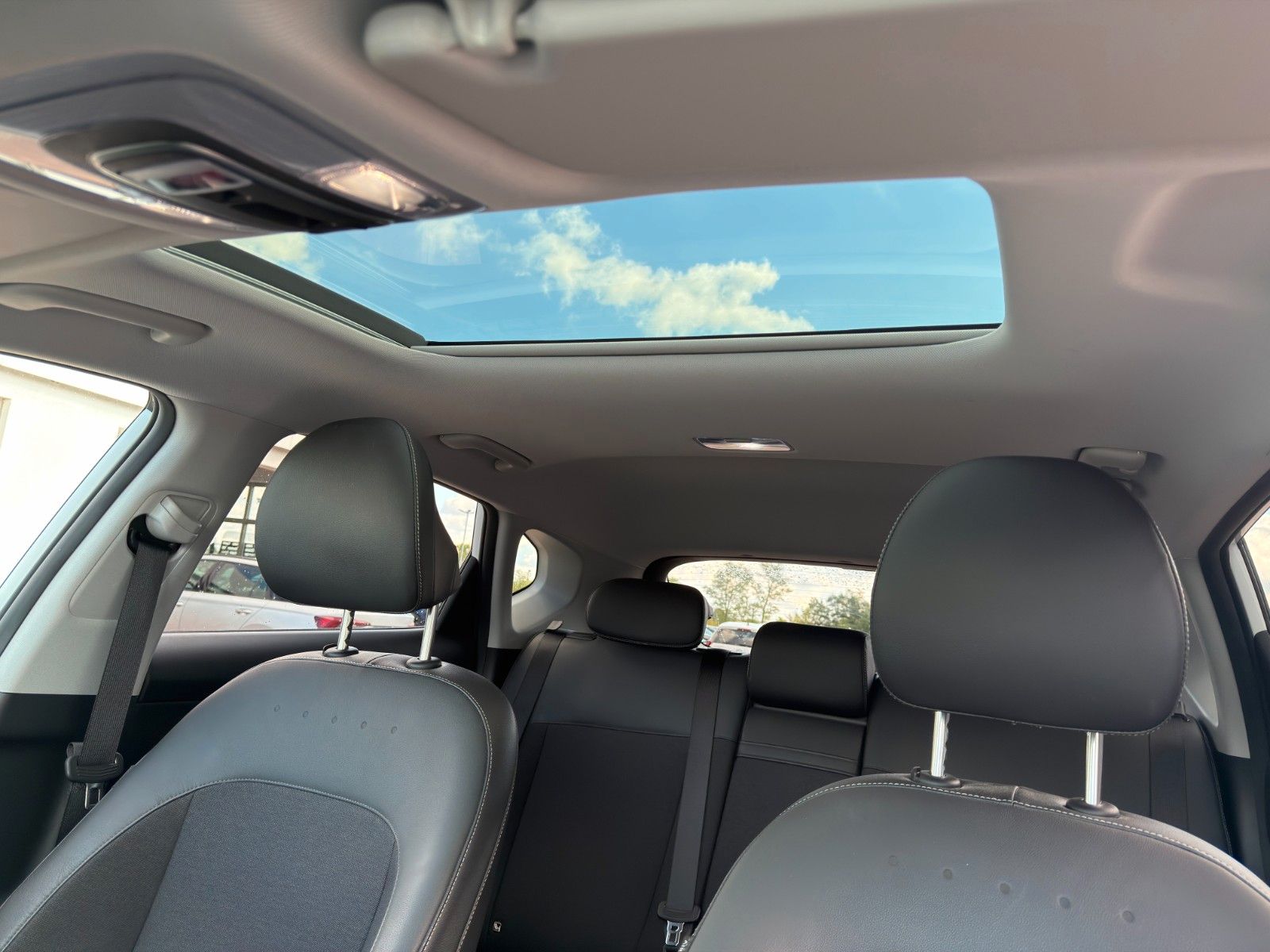 Fahrzeugabbildung Hyundai KONA 1.0 T-GDI Prime *Allwetter*ACC*LED*BOSE*360