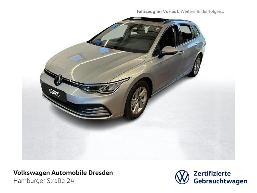Volkswagen Golf VIII Variant Life 1.5 TSI AHK KAMERA PANO