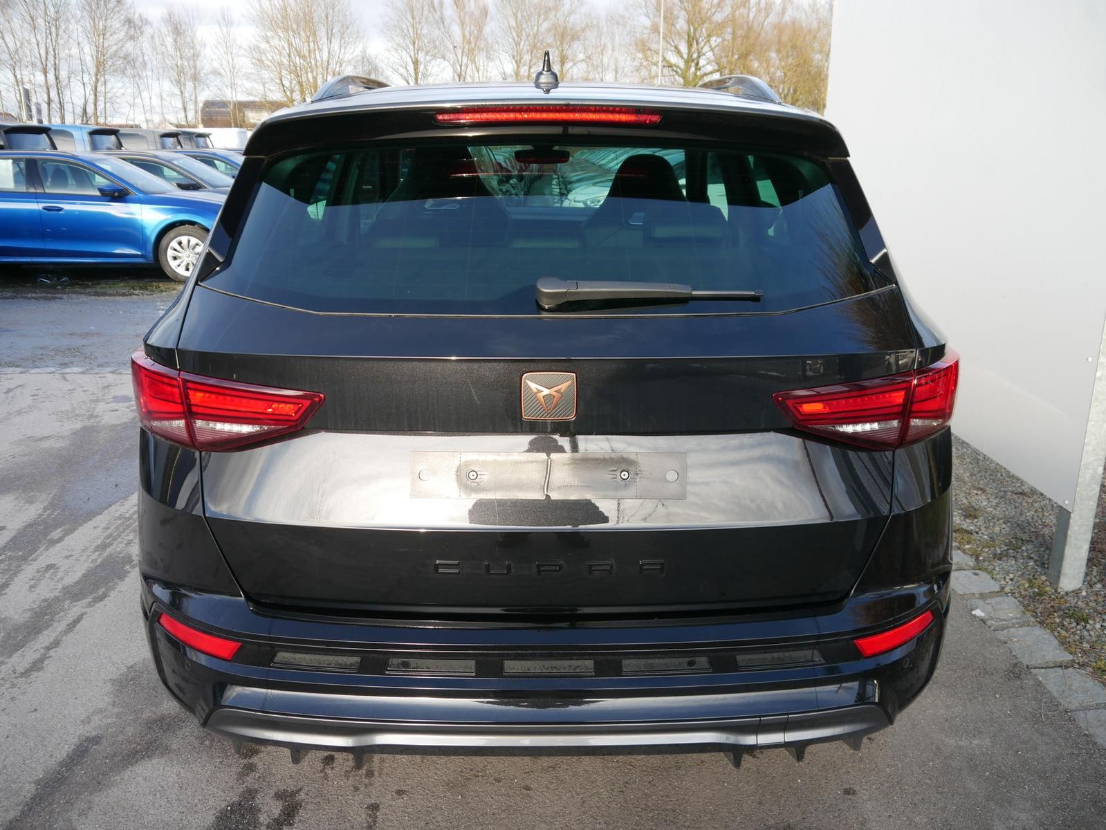Cupra Ateca 2,0 TSI DSG 4x4*AHK-SCHWENKBAR*NAVI*PDC*KA imagem 3