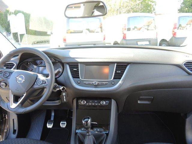 Grandland X 1.2 Edition*AGR*Rückfahrkamera*DAB*