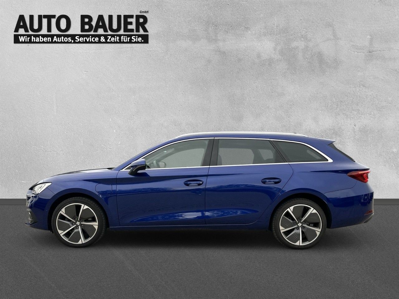 Fahrzeugabbildung SEAT Leon ST Xcellence 1.4 e-Hybrid (204 PS) DSG