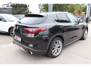 Alfa-Romeo Stelvio - 9