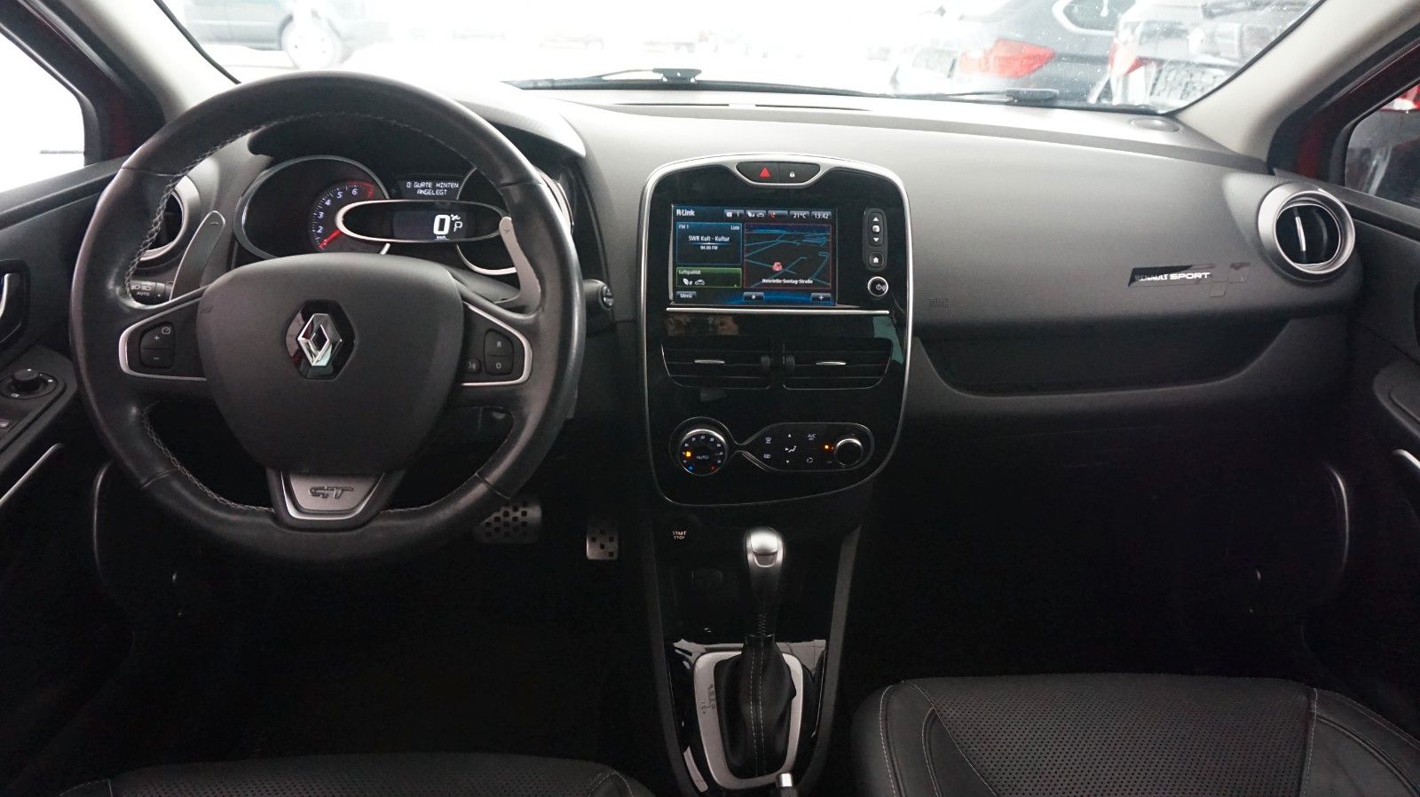 Fahrzeugabbildung Renault Clio IV Grandtour GT