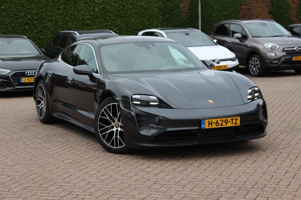 Image of Porsche Taycan