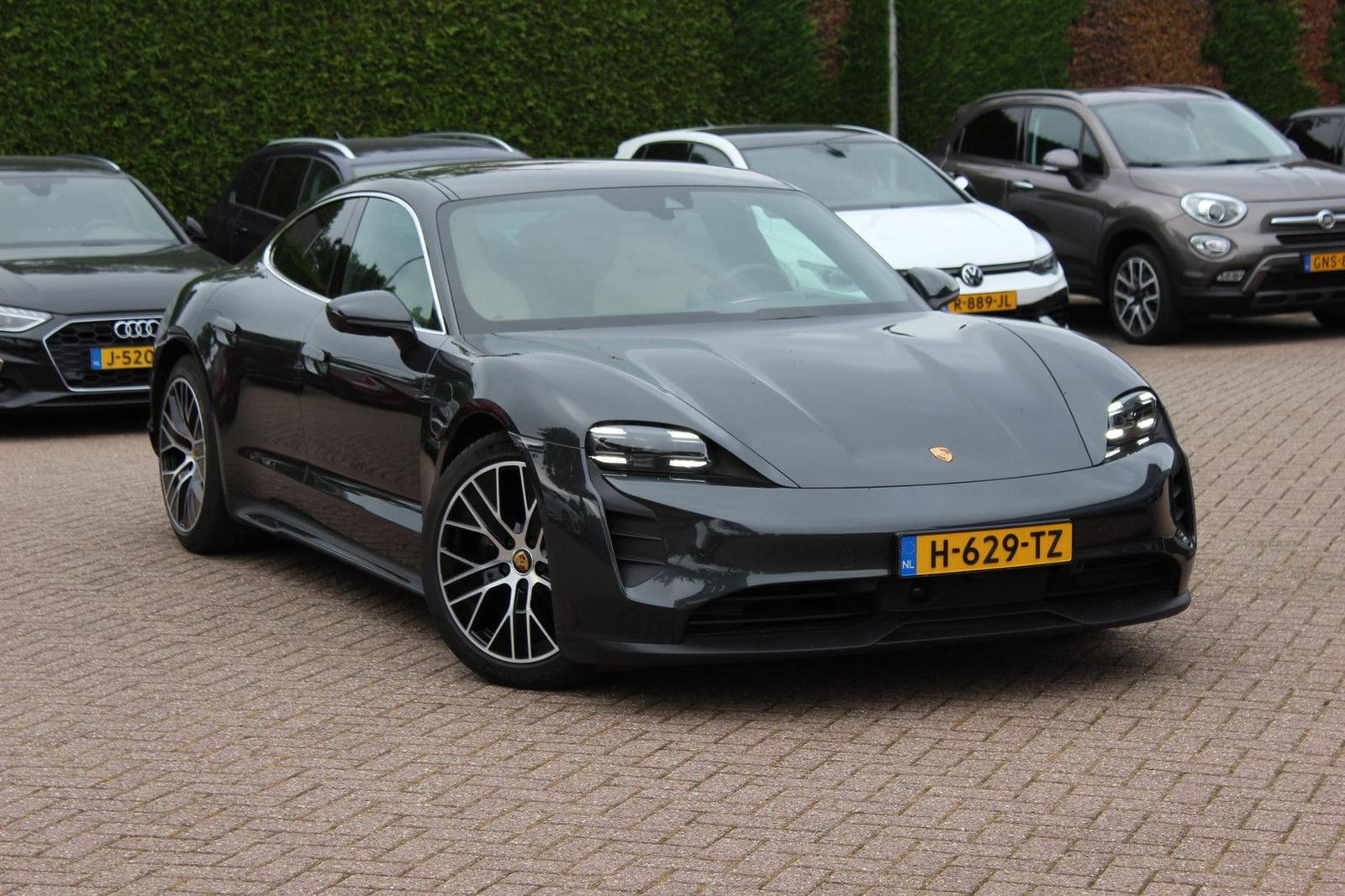Porsche Taycan 4S Performance 84 kWh / SoH 93,3% / 1e Ei