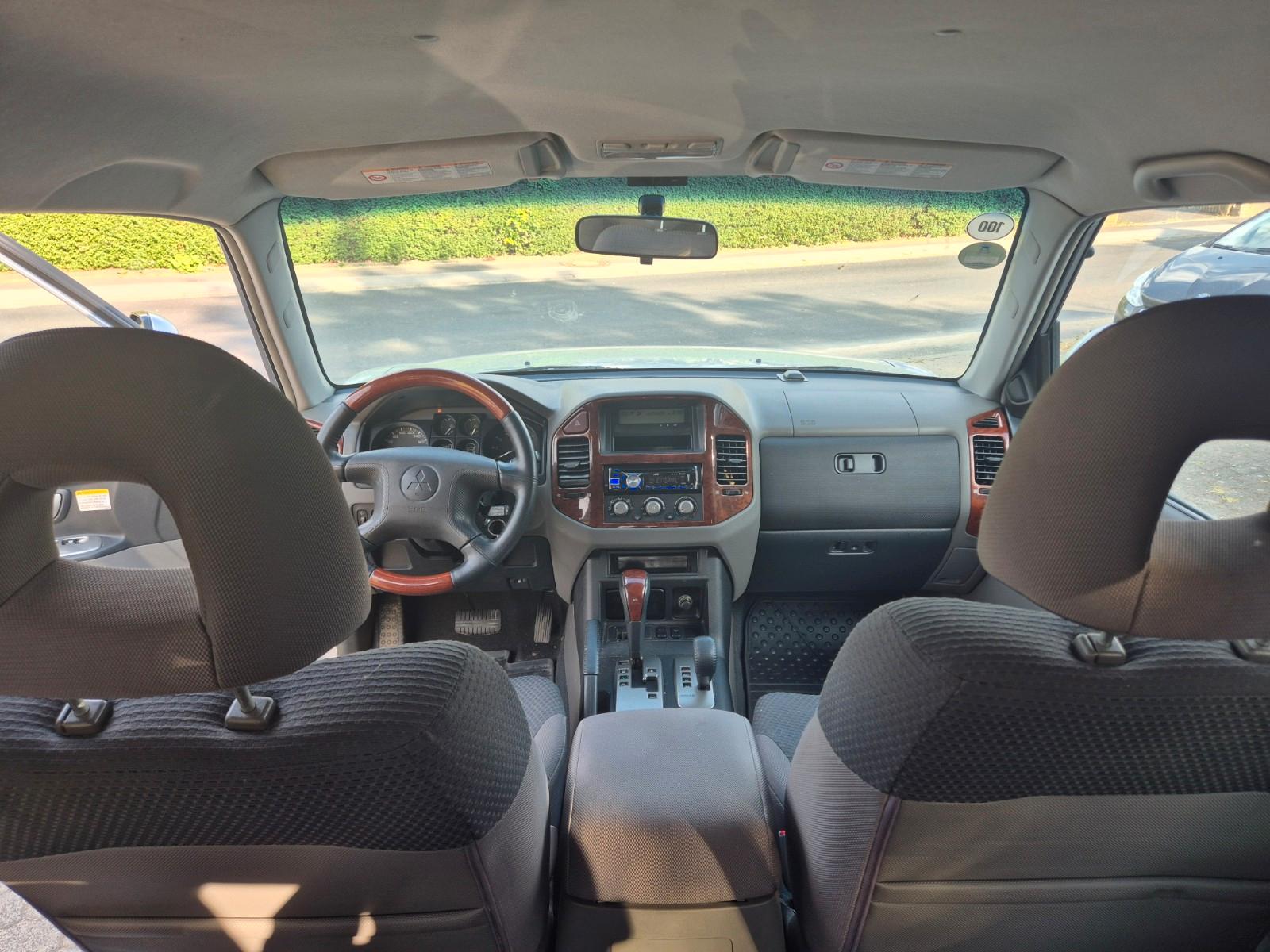 MITSUBISHI PAJERO 3.2 DI-D ELEGANCE 160 CH 4X4 BVA - 1ERE MAIN - VOLANT EN CUIR - CT NEUF