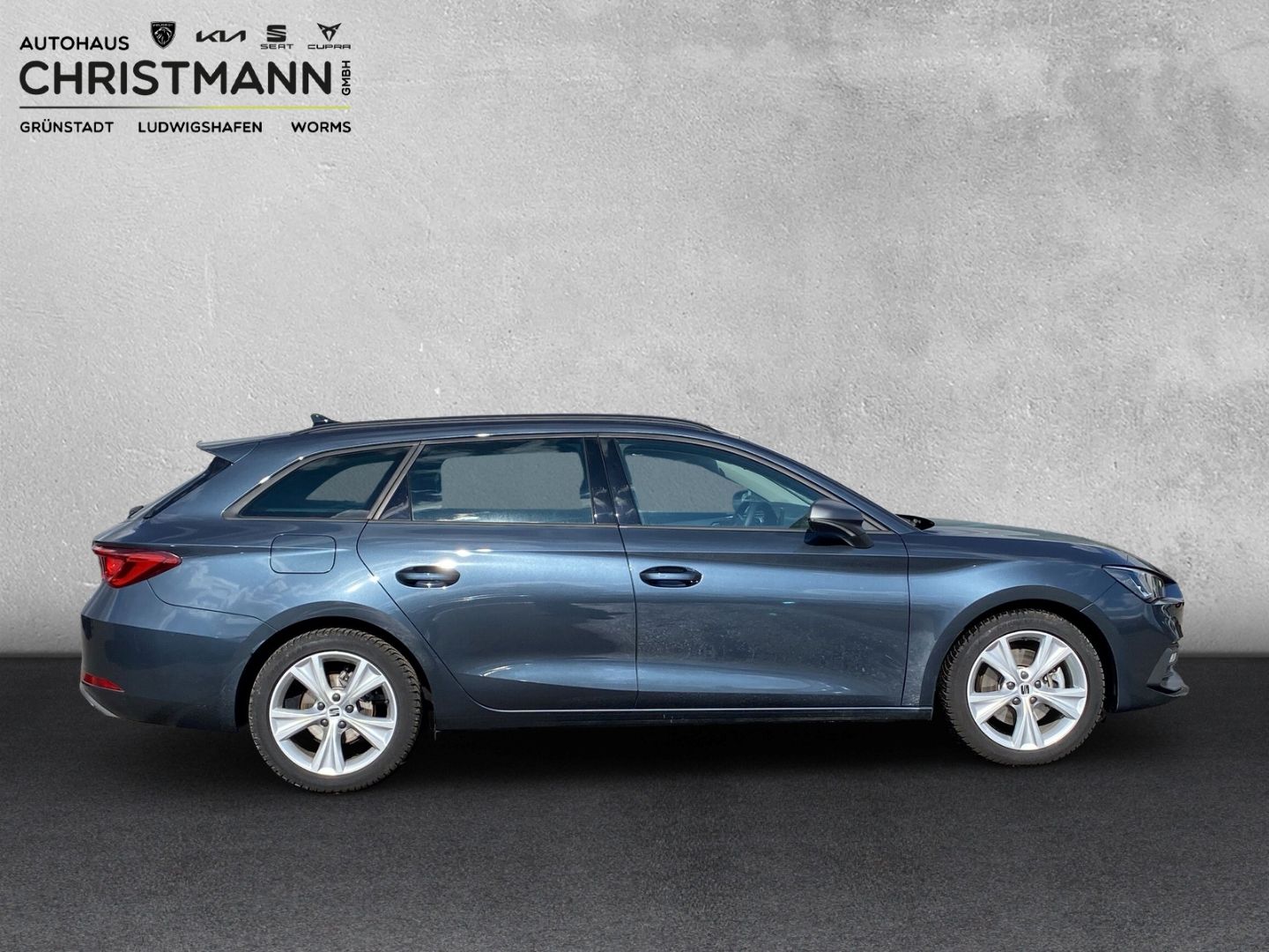 Fahrzeugabbildung SEAT Leon Sportstourer FR 2.0 TDI EU6d Navi Digitales