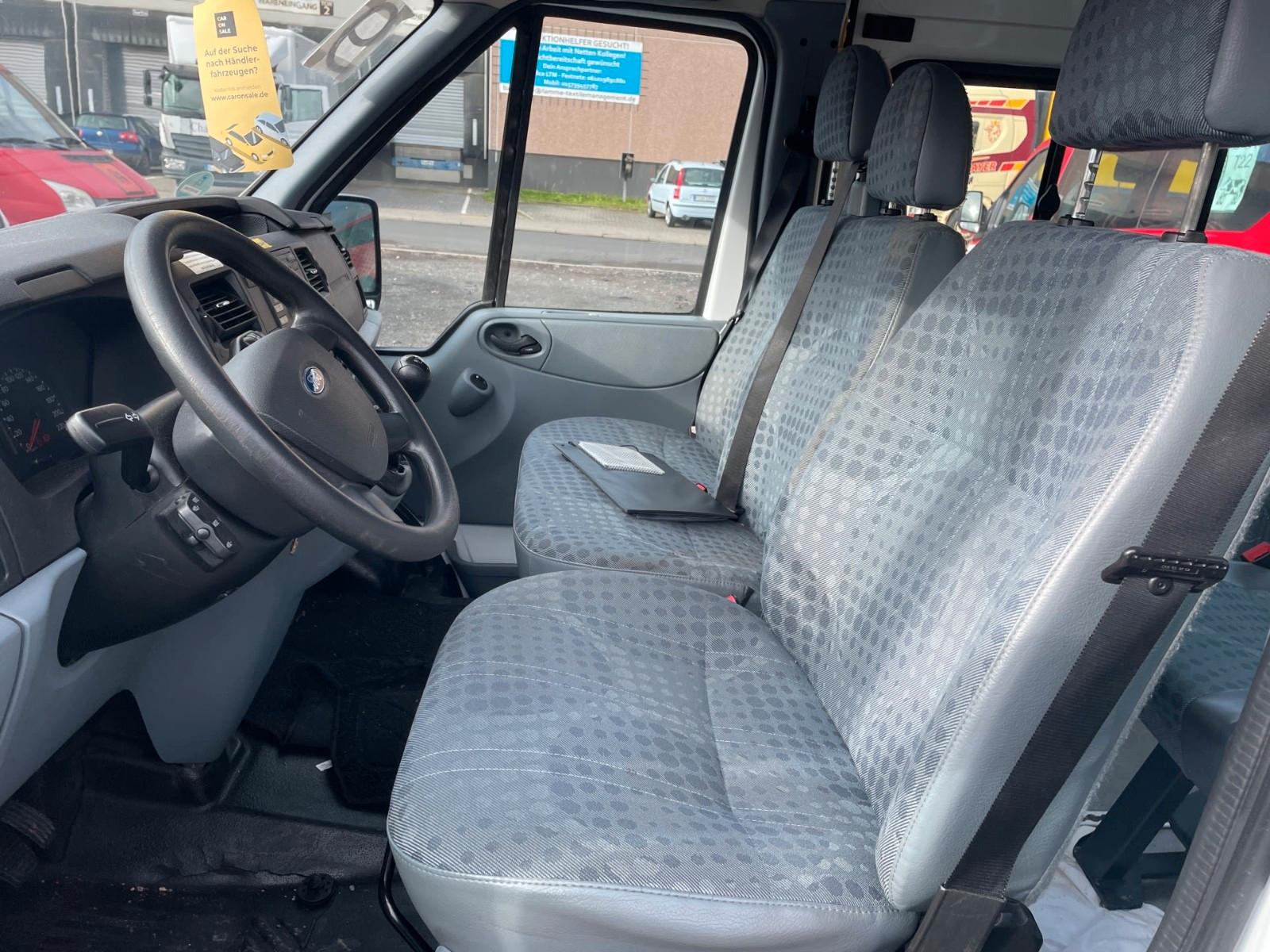 Ford Transit Kombi Behindertengerecht