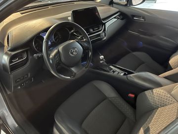 Toyota C-HR 2.0 Hybrid Team Deutschland