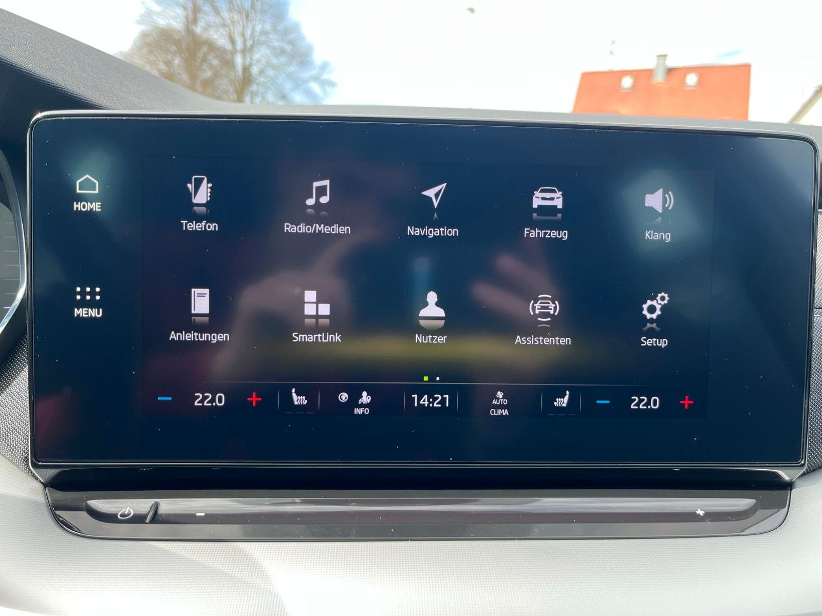 Fahrzeugabbildung SKODA Octavia Combi Style elekt. Sitze virtual  uvm.