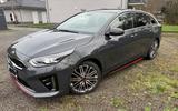 Kia ProCeed 1.6 T-GDI DCT GT *JBL*LED*Navi