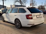 Skoda Octavia Combi Soleil 2,0 TDI DSG AHK LED Nav RFK - Skoda Octavia SOLEIL mit Diesel-Antrieb