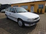 Opel Astra 1.6i  Tüv 9/26 neuteile !!! - Opel Astra aus 1995