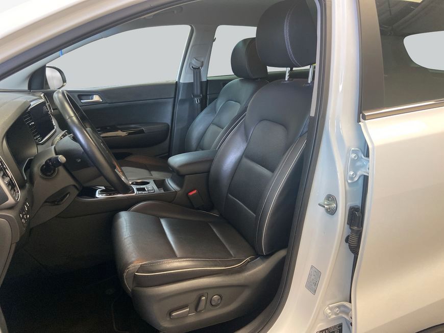 Kia Sportage 1.6 CRDI AWD DCT Black Edition|JBL|LED foto 11