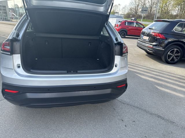 Taigo 1.0 TSI DSG Life IQ.Drive RFK SITZHZG R2D