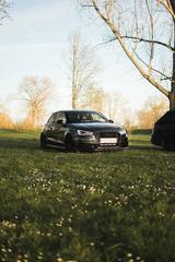 Audi S1 2.0 TFSI quattro - - graue Audi S1