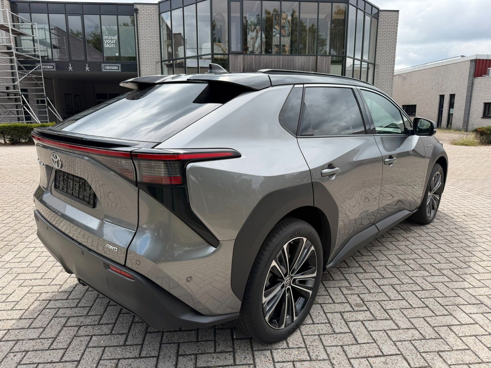 Toyota bZ4X Comfort Technik AWD PANO 11.101 km 11 kw foto 5
