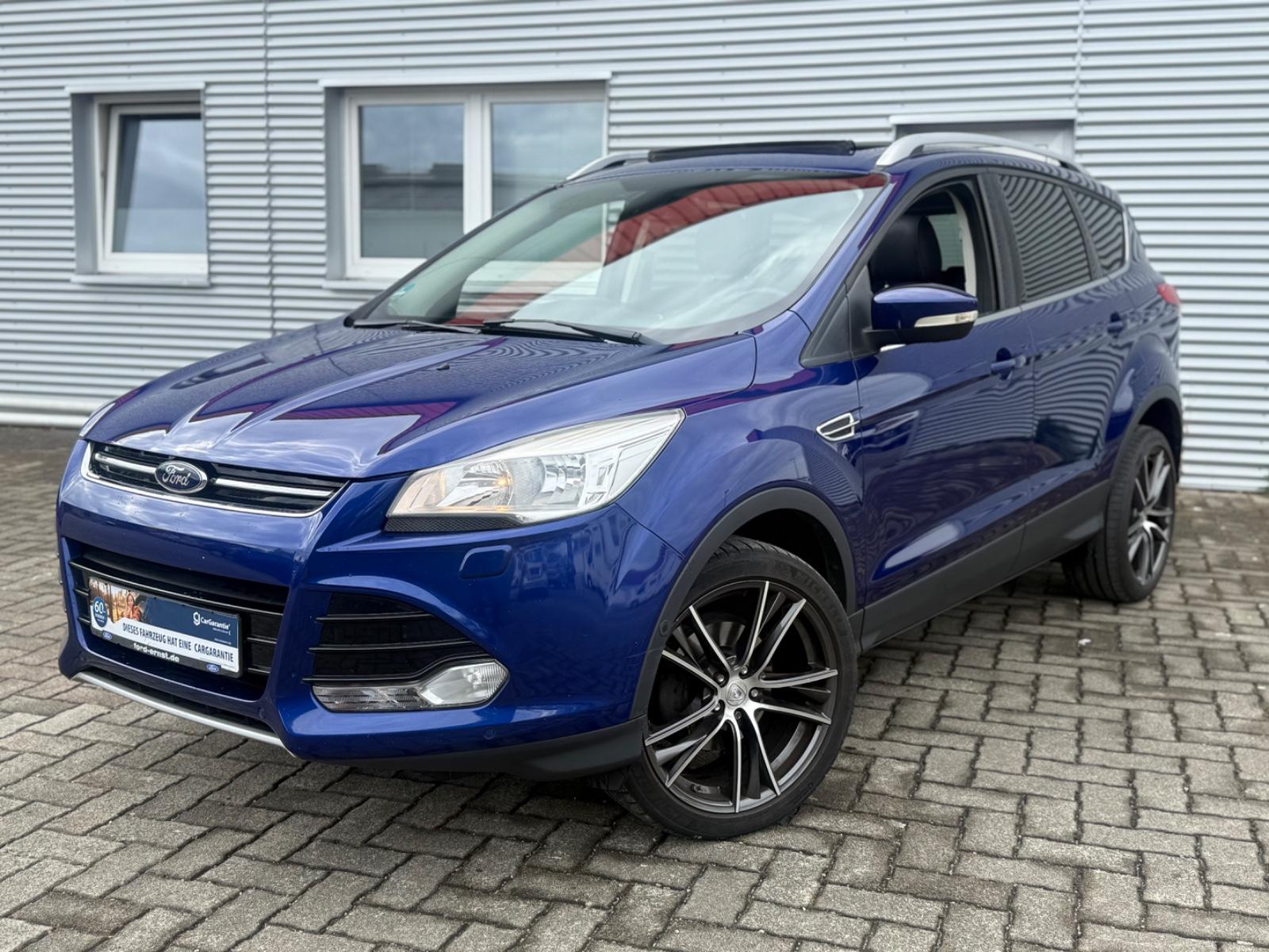Ford Kuga Titanium #Navi #Leder #S-Heft #Pano