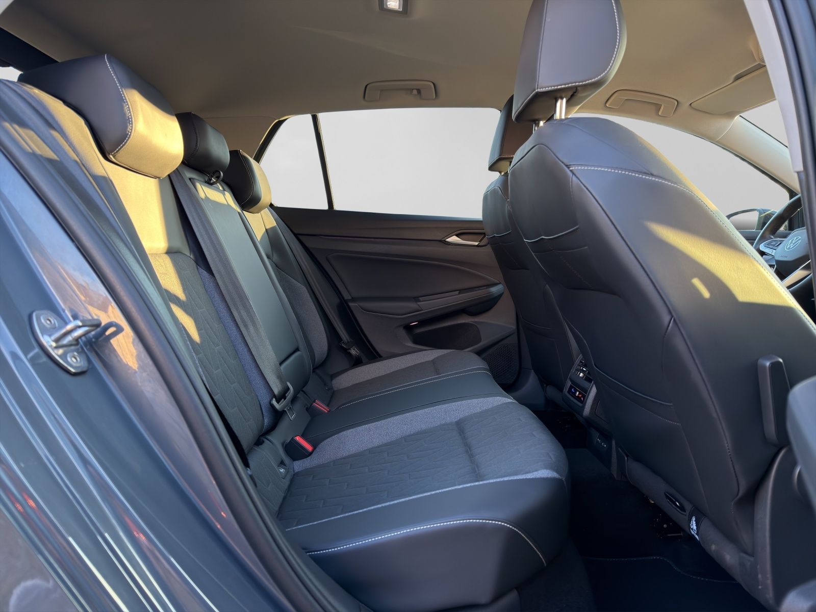 Volkswagen Golf - Bild 6