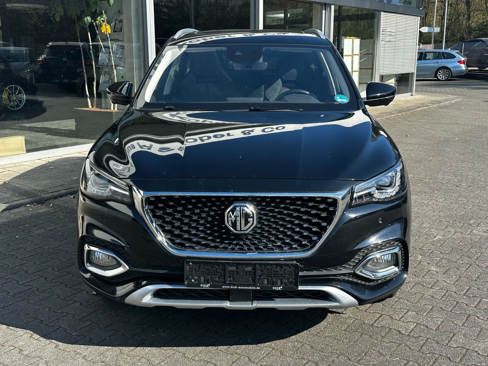 Fahrzeugabbildung MG EHS Luxury PANO+LEDER+NAVI+SHZ+KAMERA+ACC+360°
