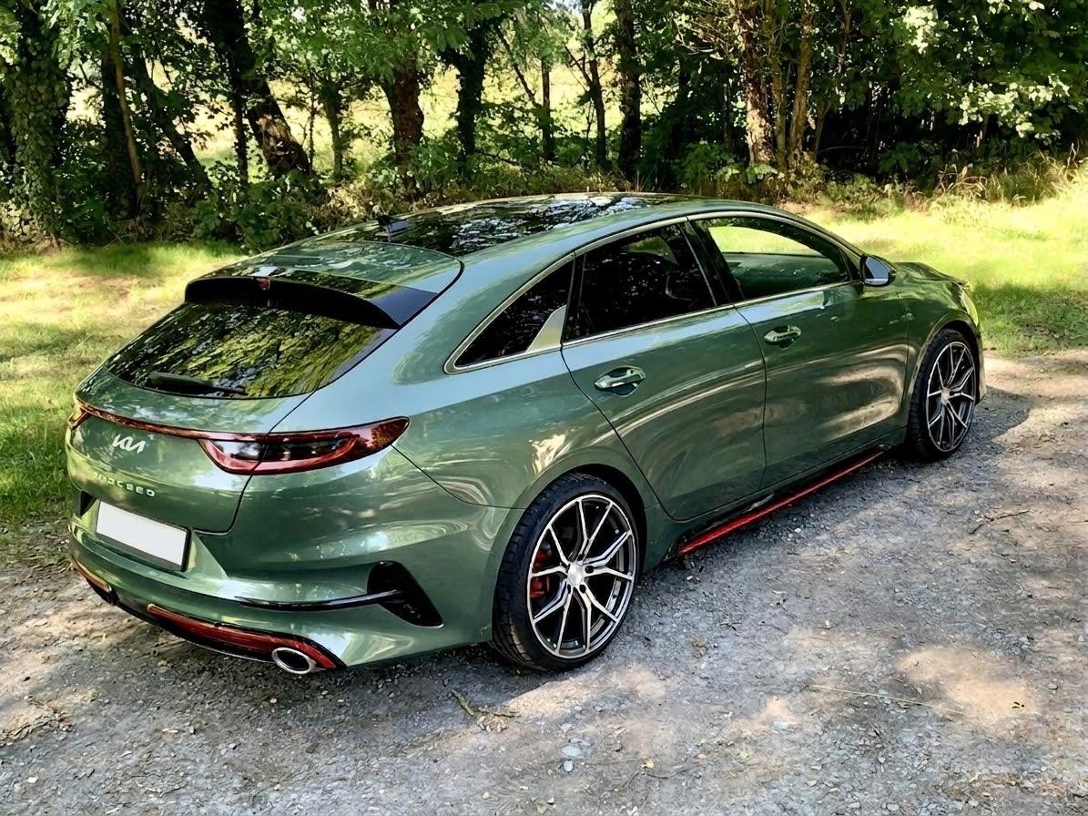 Kia ProCeed GT - Experience Green - Vollausstattung