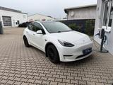Tesla Model Y Performance w| AHK | MwSt. !