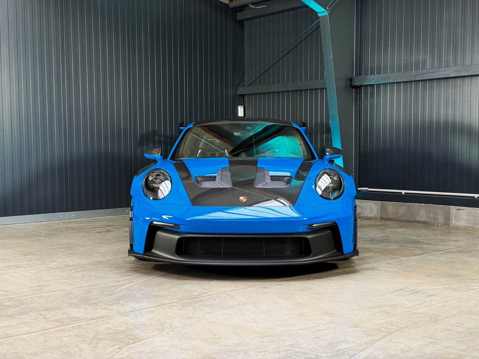 Fahrzeugabbildung Porsche 992 GT3 RS + Approved + Weissach + Sharkblue