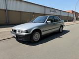 BMW E36 318i - BMW 318: Limousine, E36