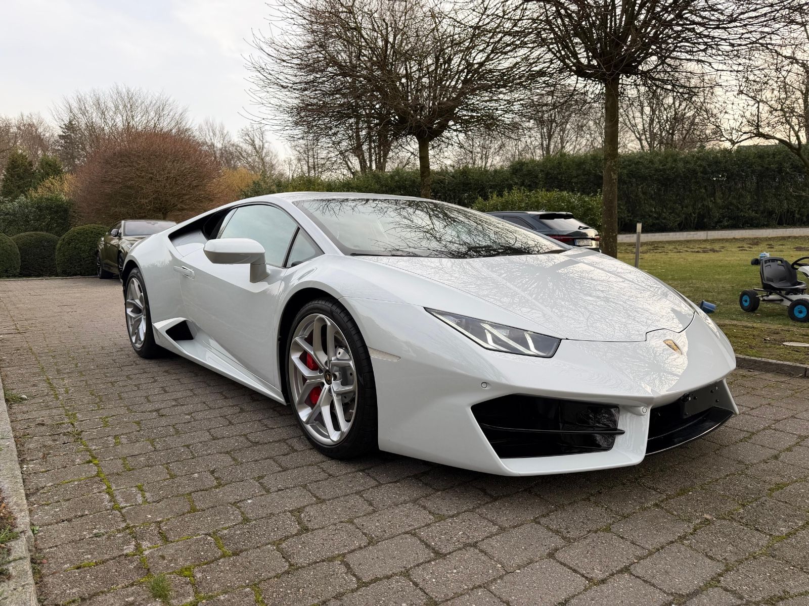 LAMBORGHINI Huracan