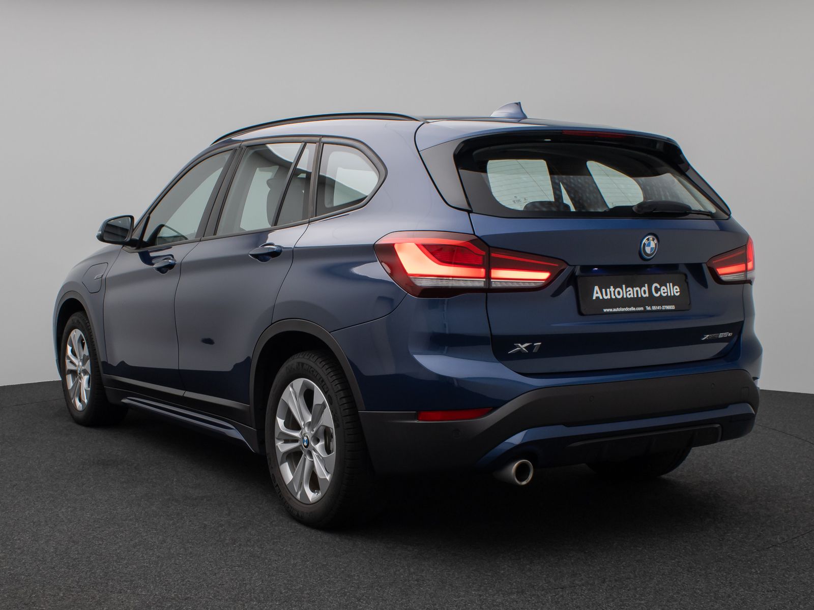 Fahrzeugabbildung BMW X1 xD25e Sport Line Kamera DAB Geschwindigkeitsr