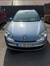 Renault Laguna Grandtour 2.0 Benzin - Renault Laguna mit Benzin-Antrieb: Kombi, 2.0