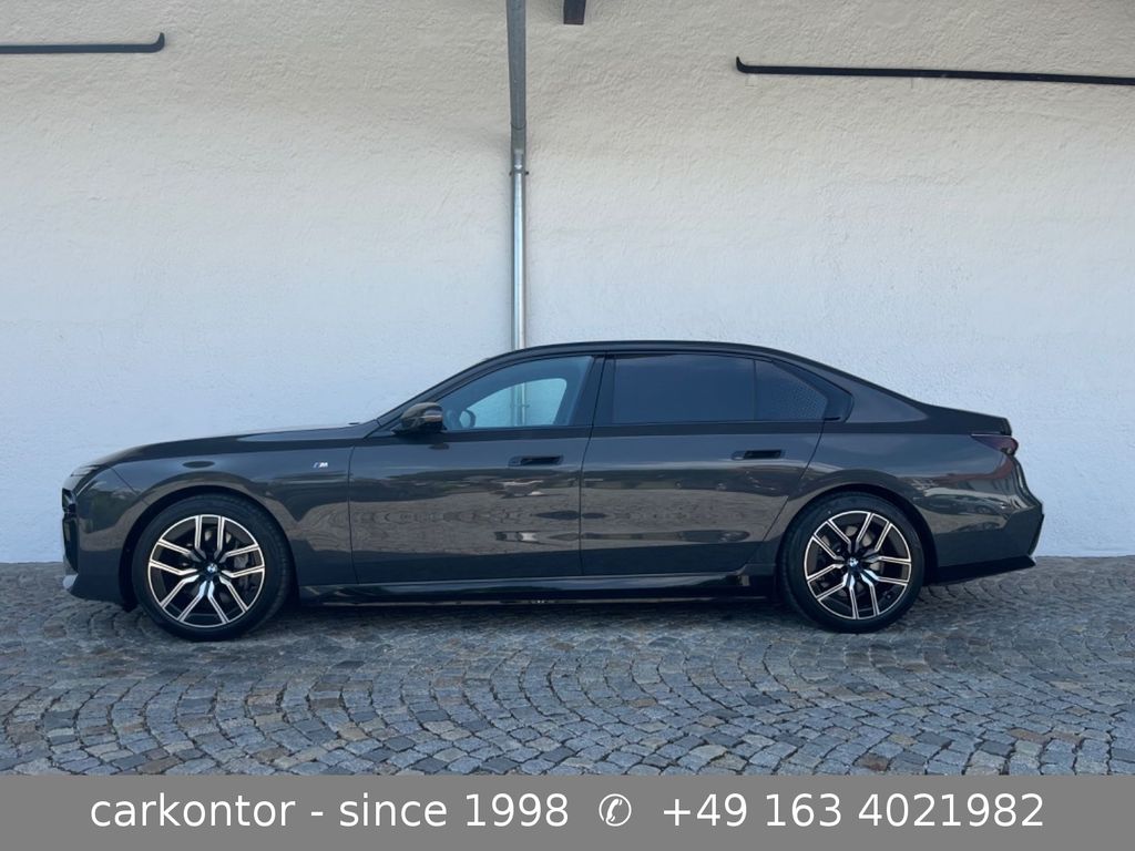Image of BMW 750