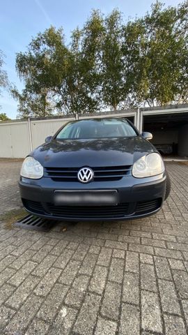 Volkswagen   Golf 5 1.4