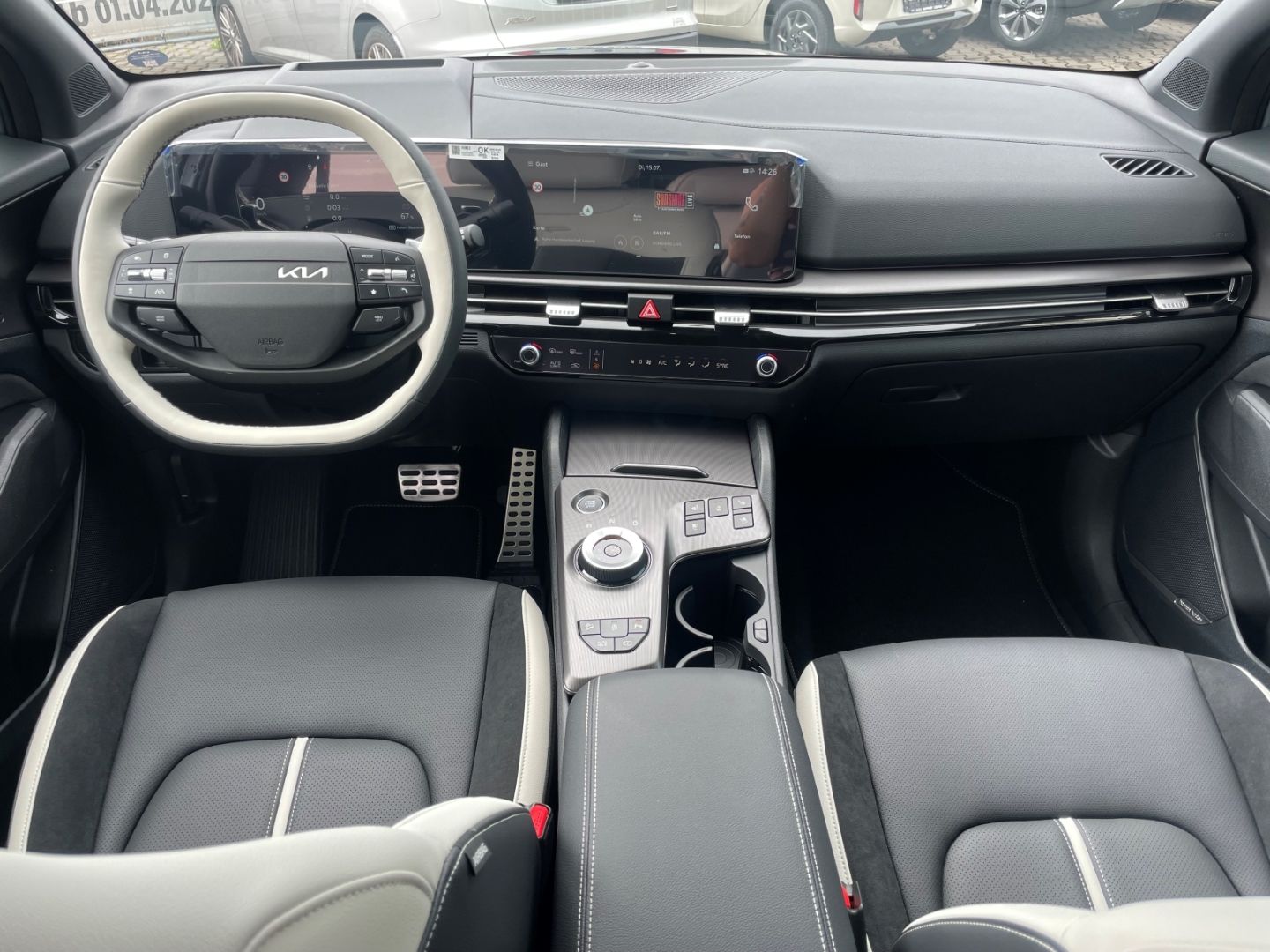 Fahrzeugabbildung Kia Sportage GT Line AWD LED Schiebedach 360Kamera