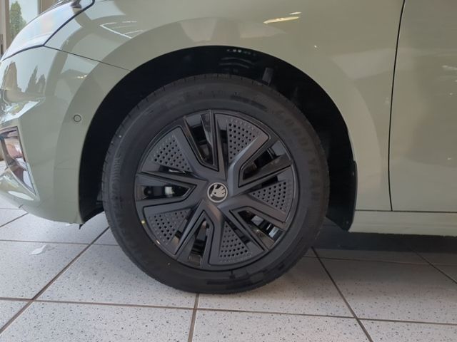Fahrzeugabbildung SKODA Fabia 1.0 TSI Balance PAKET LICHT SICHT & WINTER