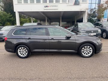 Volkswagen Passat Variant - 7