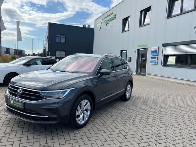 Volkswagen Tiguan 1.5 TSI DSG Move Navi AHK LED Kamera SHZ