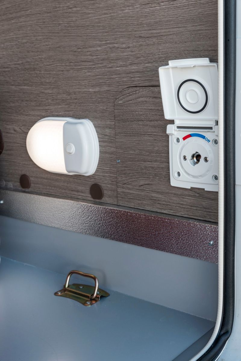 Fahrzeugabbildung Roller Team Zefiro 287 TL