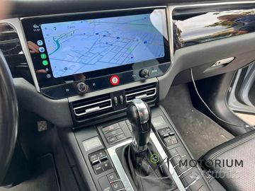 Porsche Macan - 11