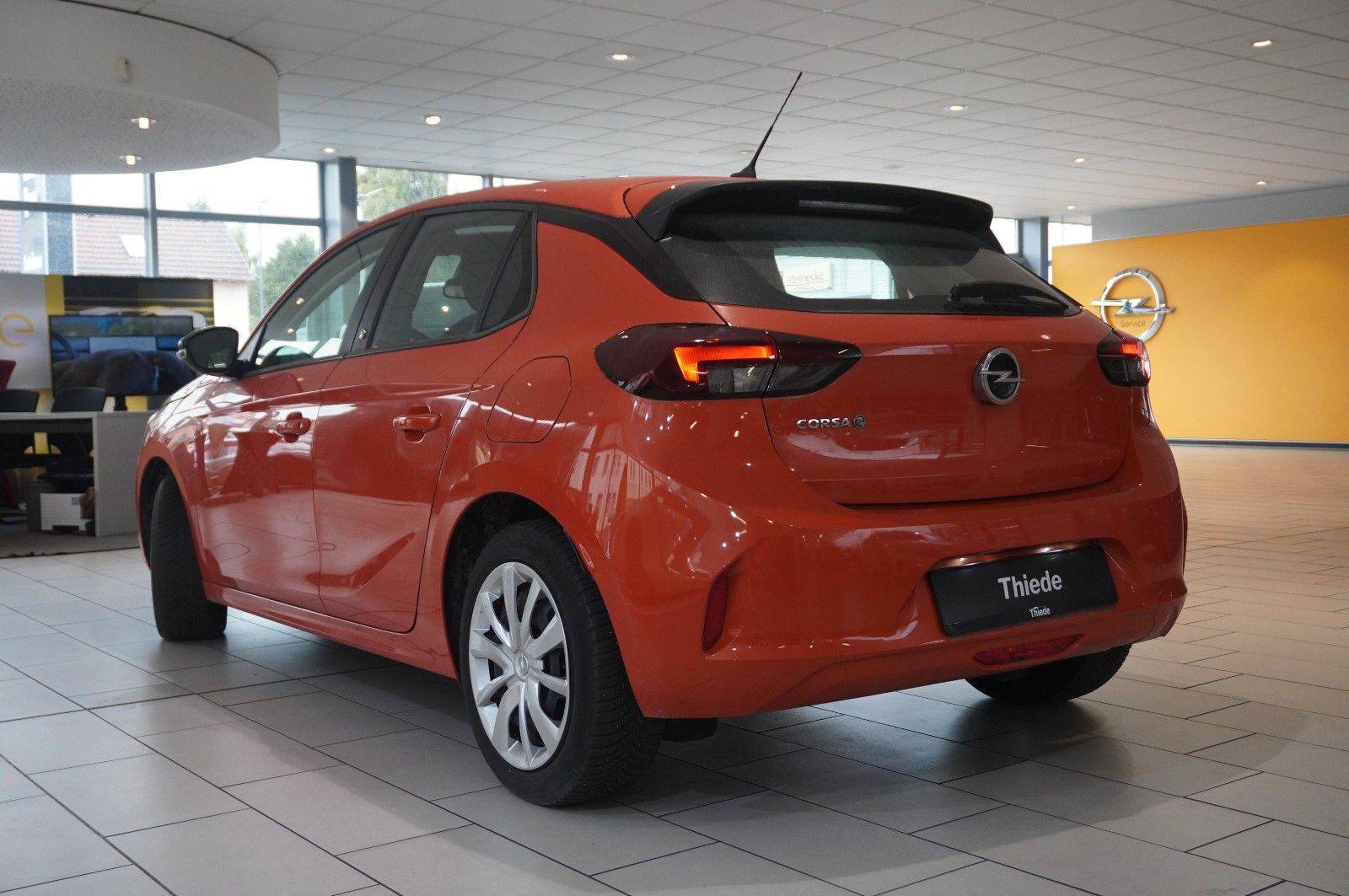 Fahrzeugabbildung Opel Corsa-e  EDITION 7,4kw/50kwh/Allwetter/