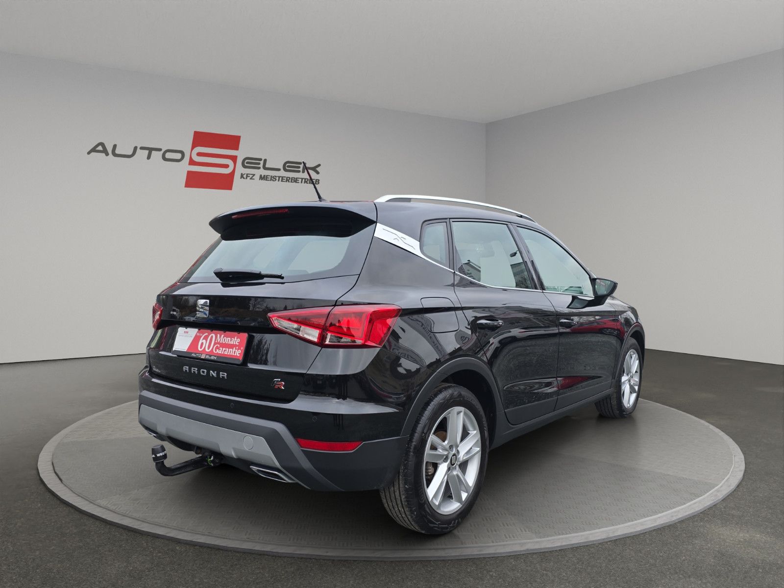 Fahrzeugabbildung SEAT Arona FR+DSG+Carplay+LED+AHK+PDC+AbstandTempomat