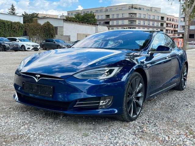 Tesla Model S Dual