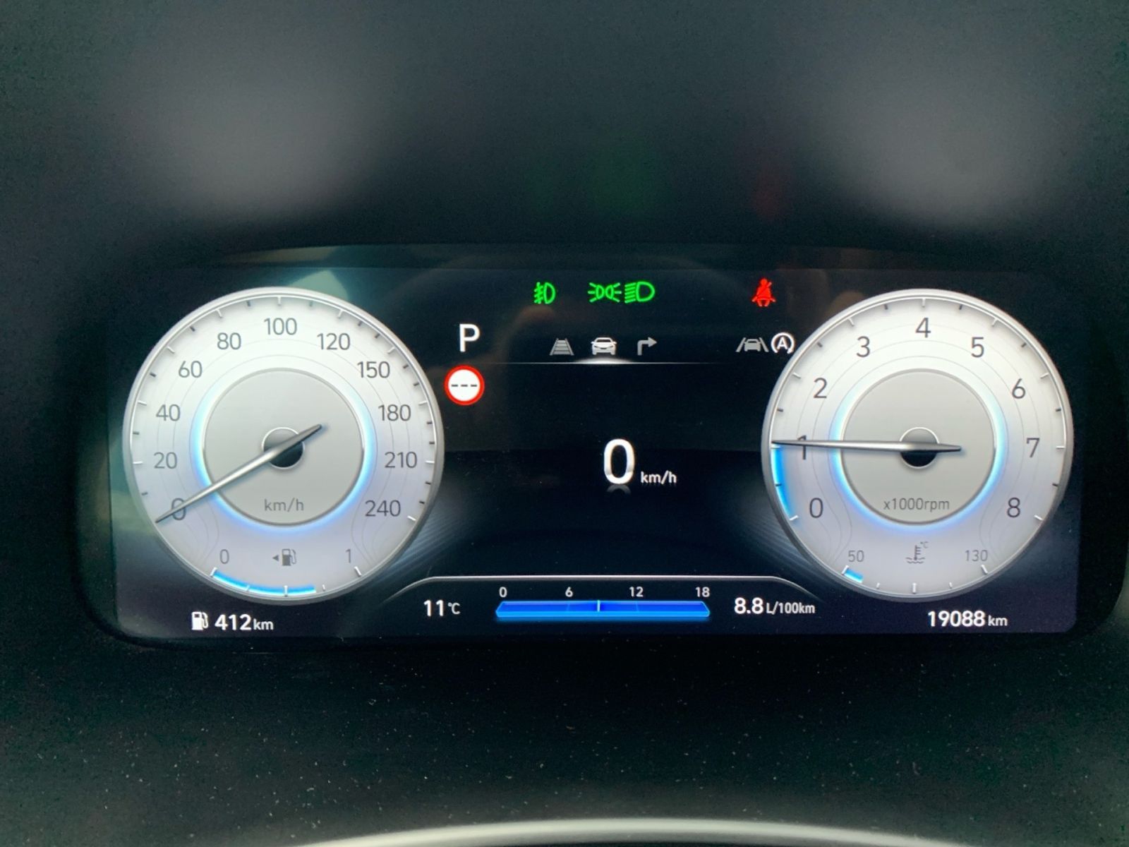 Fahrzeugabbildung Hyundai i30 Kombi 1.0 T-GDI 7-DCT Advantage Navi LED