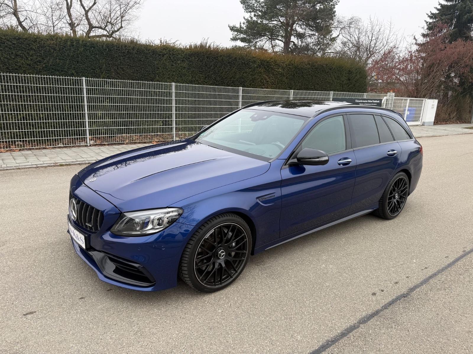 Mercedes-Benz C 63 T AMG Panorama,LED Light ,Vollausstattung