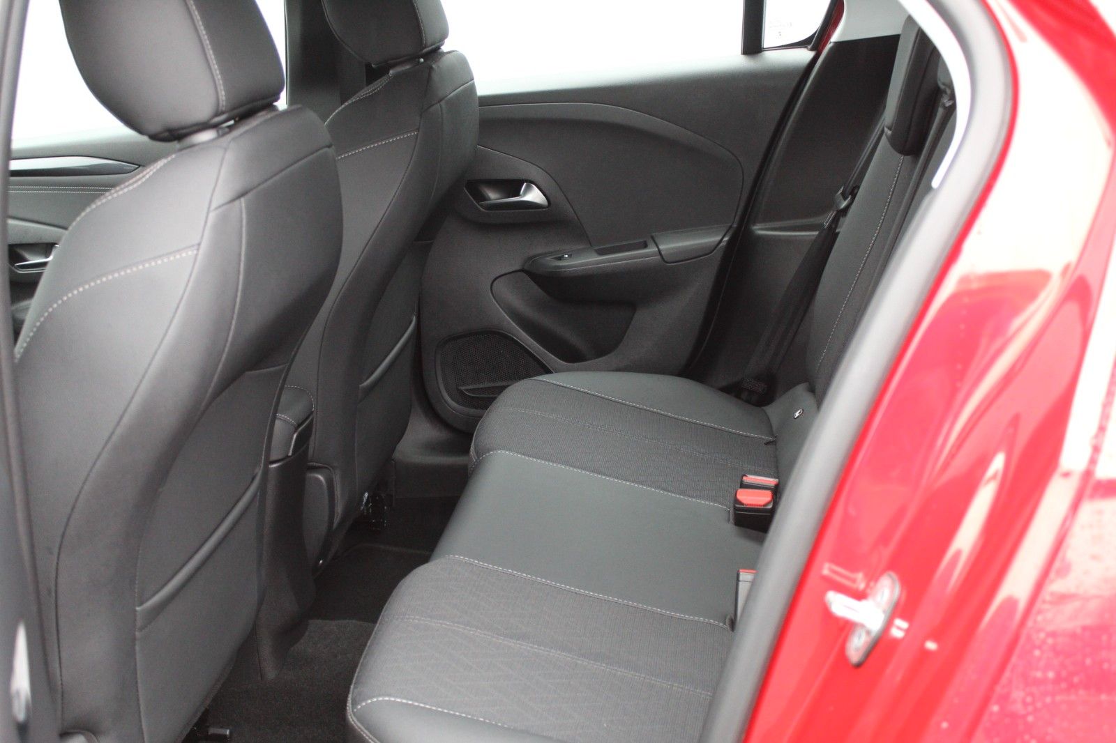 Fahrzeugabbildung Opel Corsa  Elegance  Alu*Multimedia*Metallic